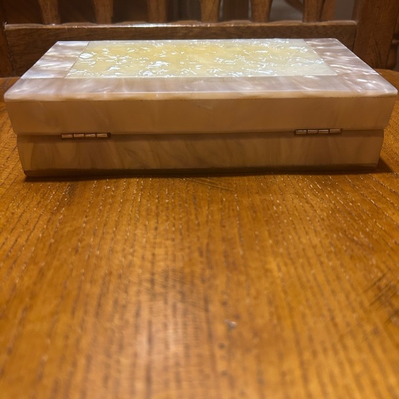 Vintage Cream & Pink Lucite Box Marbleized Crossbody - Picture 9 of 16